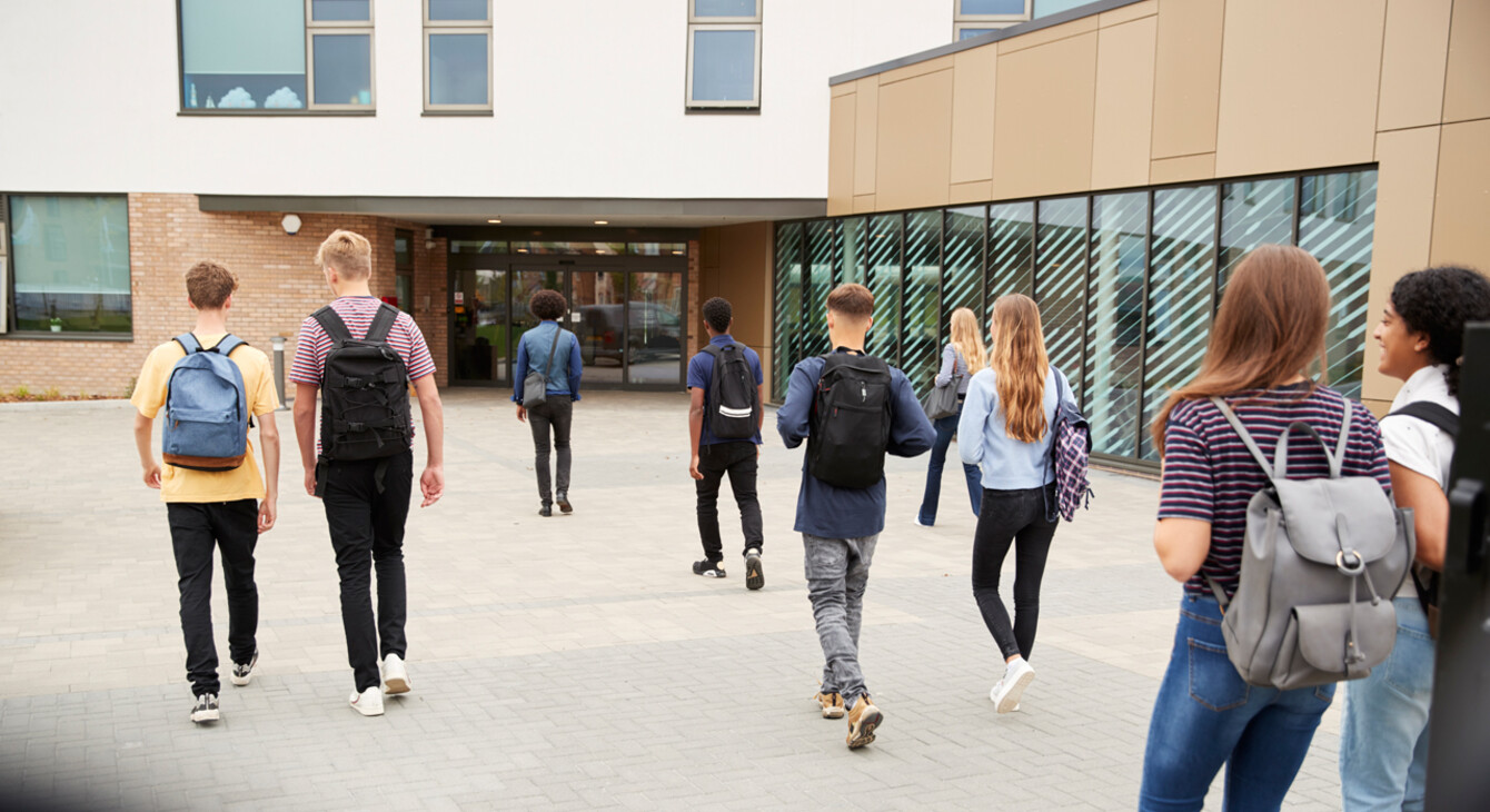 Inscription Au Lycée Dans Les Alpes Maritimes Académie De Nice 